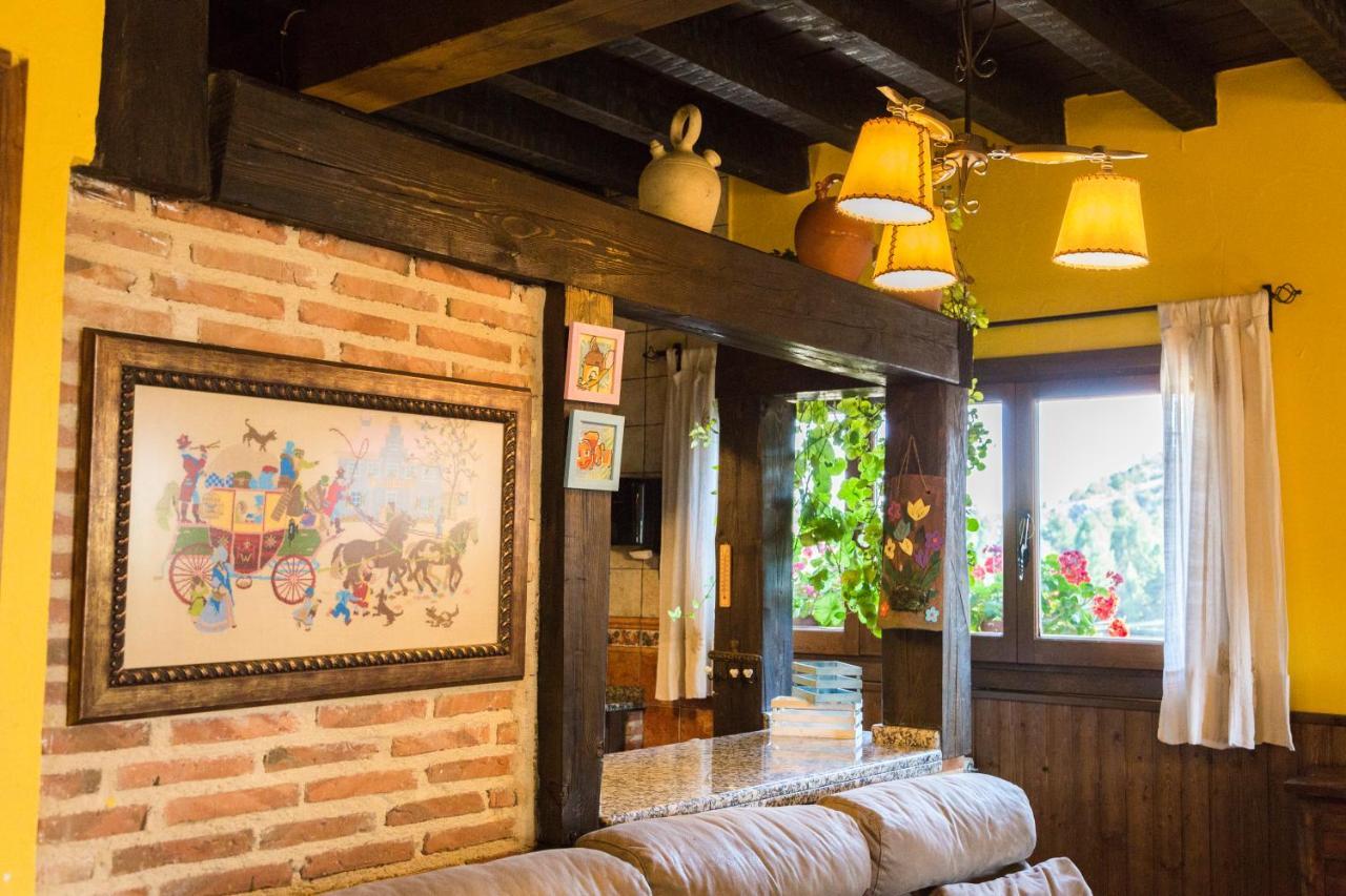 El Nido Del Mirlo Villa Casarejos Kültér fotó