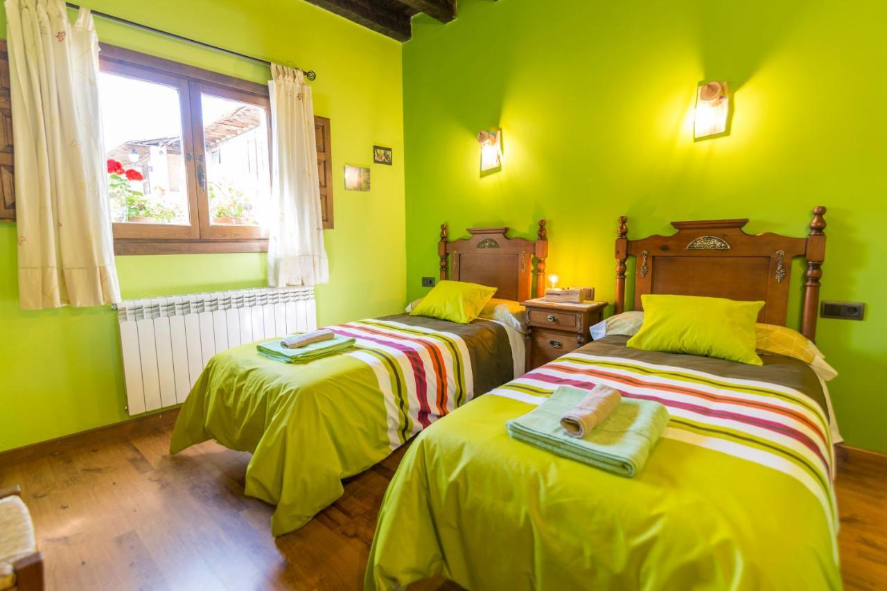 El Nido Del Mirlo Villa Casarejos Kültér fotó
